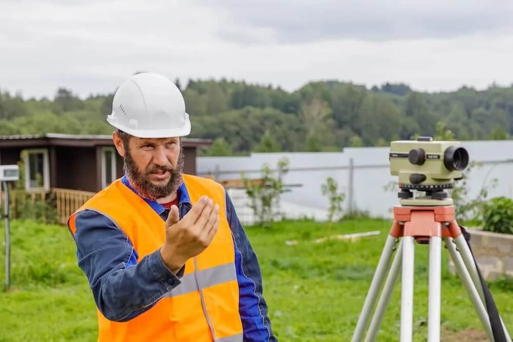 O ile może pomylić się geodeta? Sprawdź dopuszczalne błędy pomiarów