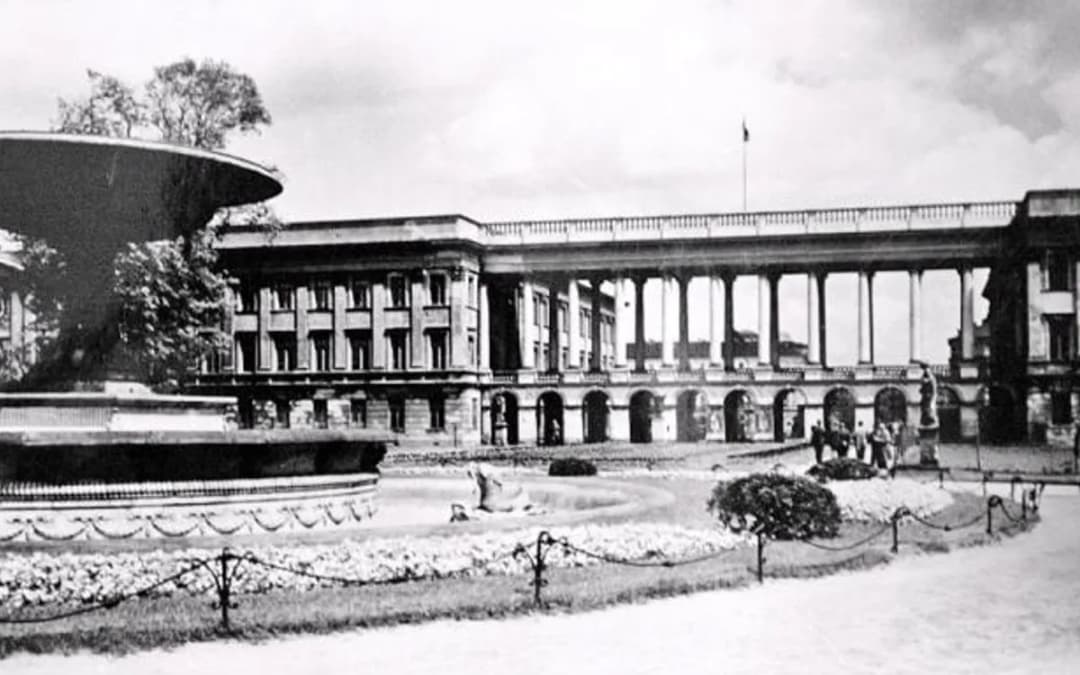 Kto wybudował pałac saski w Warszawie? Fascynująca historia i architektura