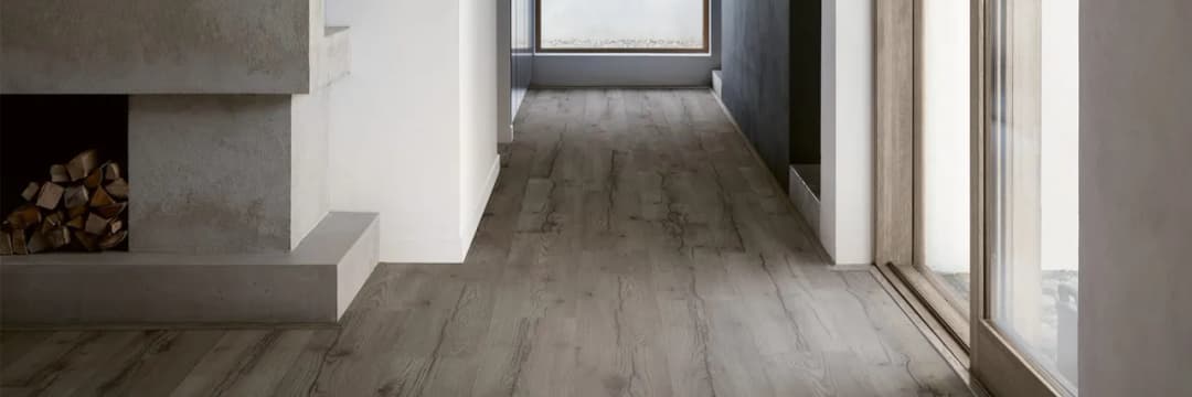 Czy panele nadają się do domku letniskowego? Sprawdź ich trwałość i odporność