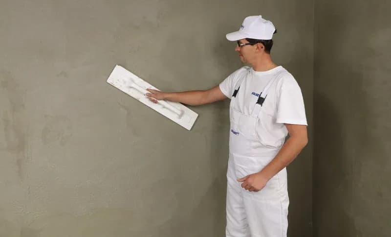 Jak długo schną tynki w zimie? Odkryj, co wpływa na czas schnięcia