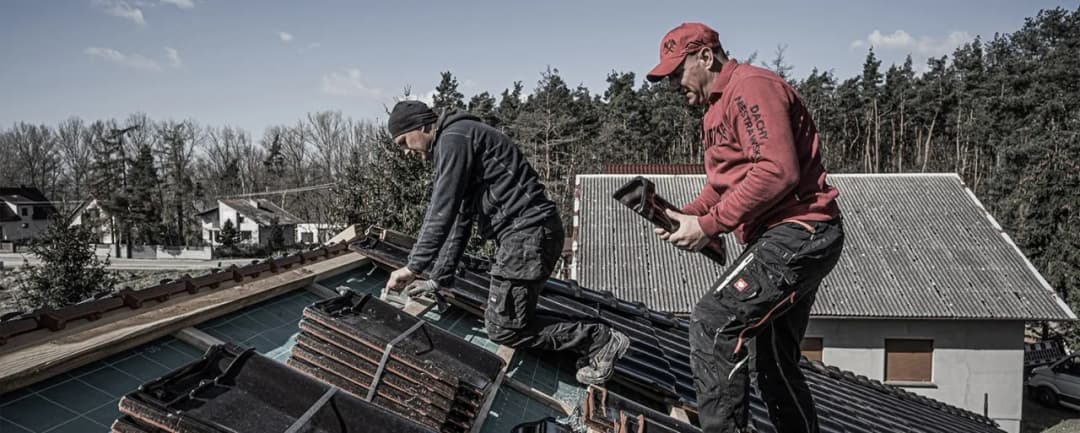 Dekarz co to? Kluczowe informacje o zawodzie i jego znaczeniu