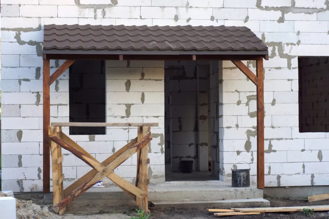 Czy nadzór budowlany może zmusić do remontu? Poznaj konsekwencje.